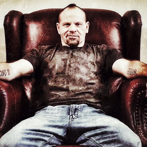 Meet your Posher, P - Picture 1 of 1